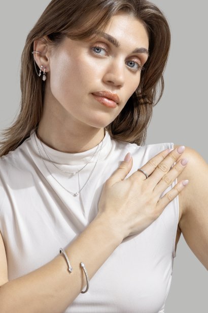 Kaulakoru Pearl Grace – Hopeoitu