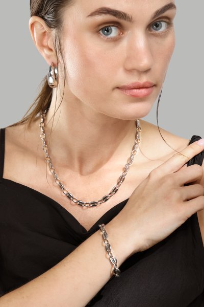 Korvakorut Bold Curve – Hopeoitut