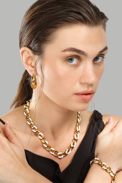 Korvakorut Bold Curve – 18k Kullatut