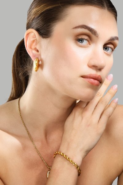 Kaulakoru Black Luxe - 18k Kullattu