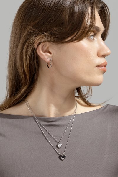 Korvakoru Heart's Embrace - Silver Plated