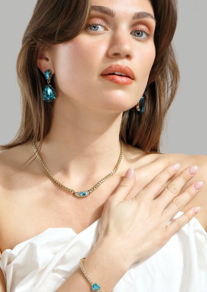 Azulora Icy Blue Korvakorut – 18k Kullatut