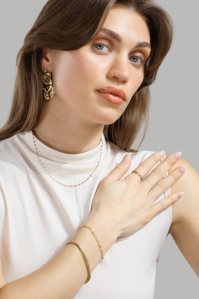 Liora Korvakorut – 18k Kullatut