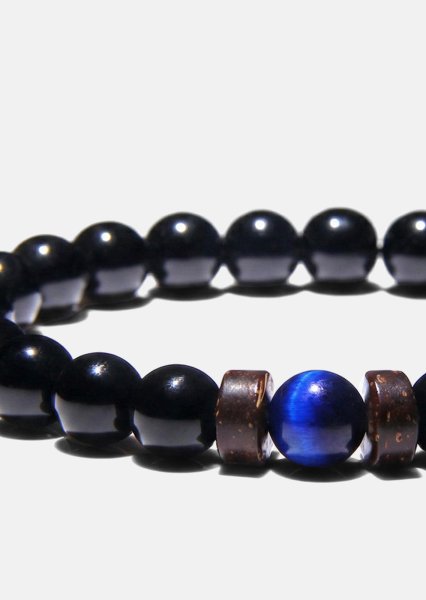 Helmirannekoru Obsidian Axis