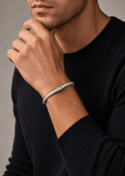 Nahkarannekoru Brave Tangle