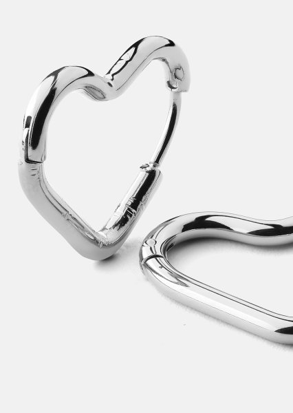 Korvakoru Heart's Embrace - Silver Plated