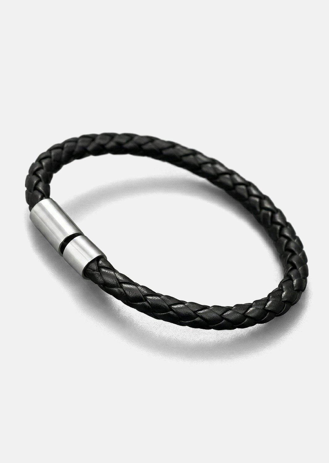 Nahkarannekoru Valor Strand
