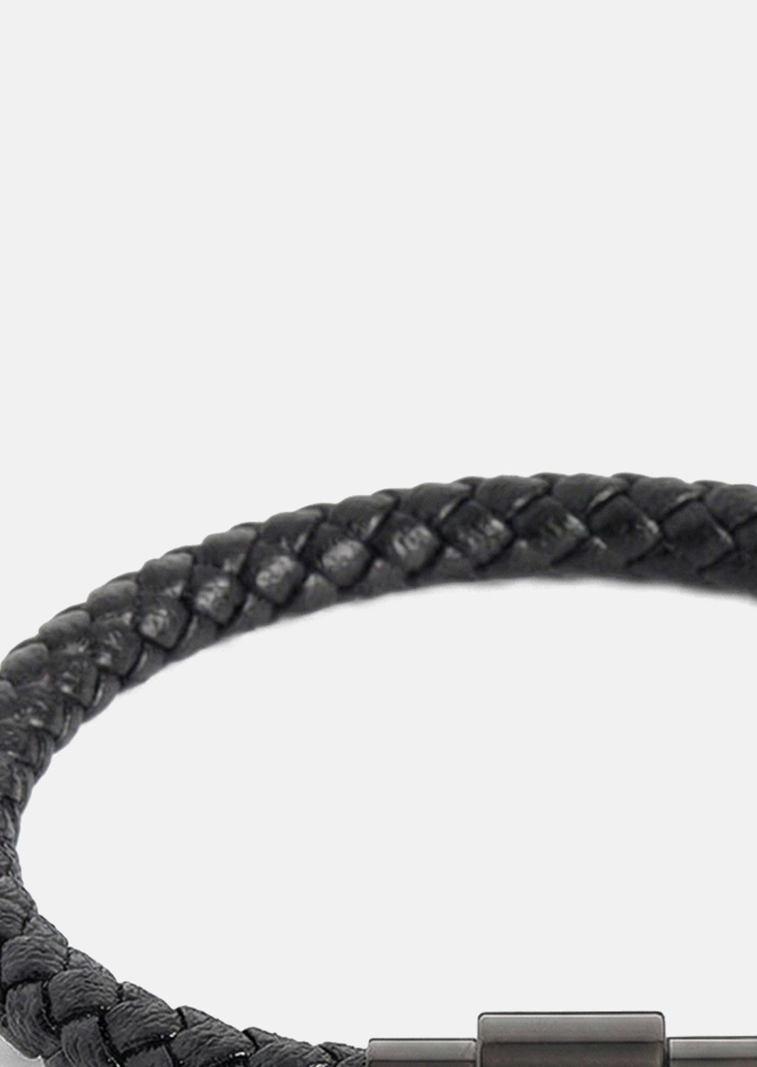Nahkarannekoru Silken Valor