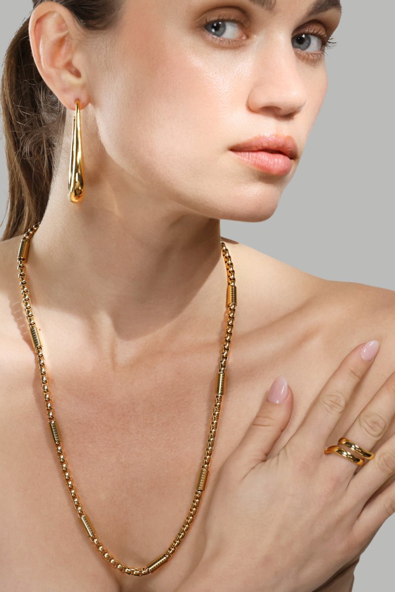 Korvakorut Tear of Gold - 18k Kullatut