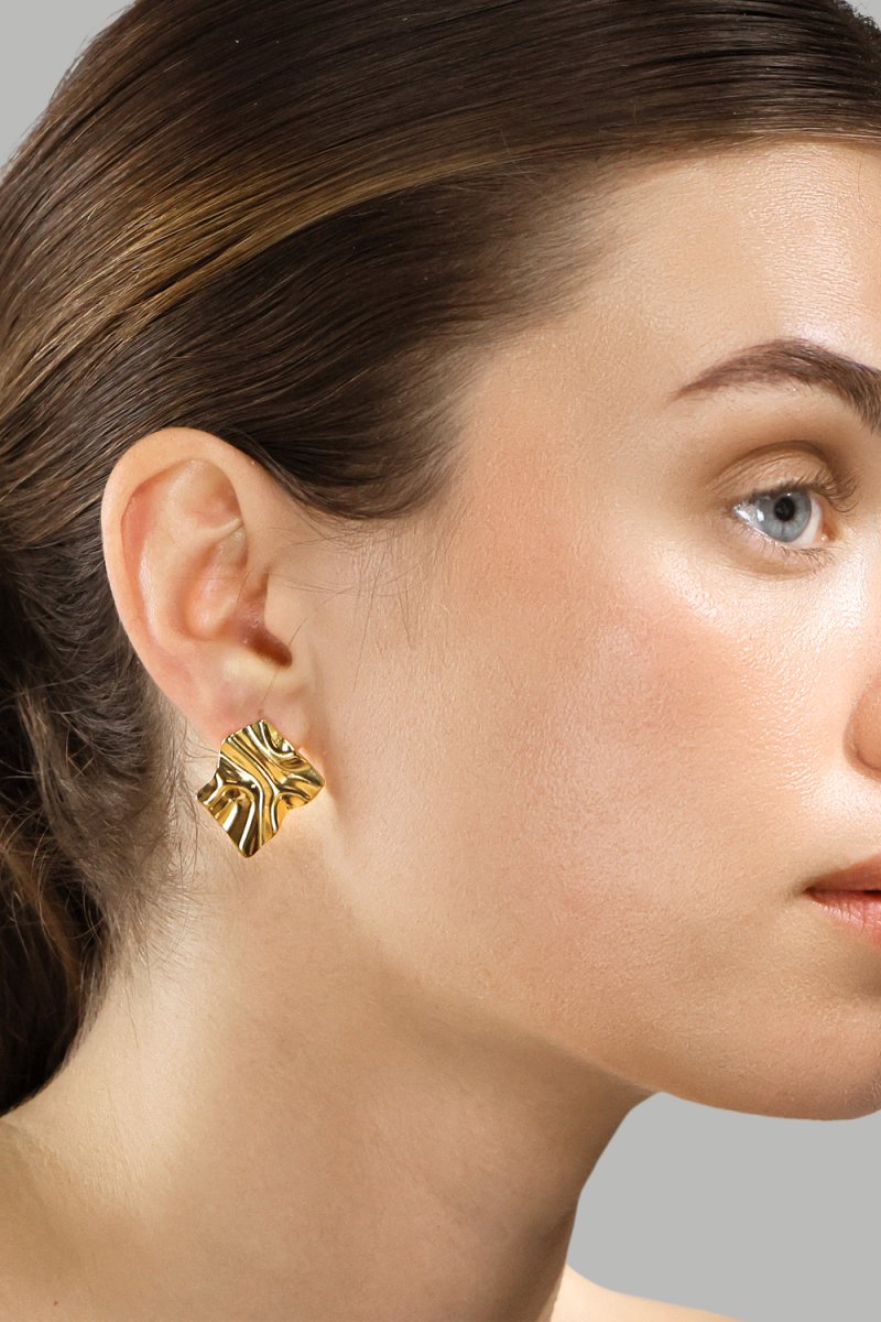 Korvakoru Golden Ripple Studs - 18k Gold Plated