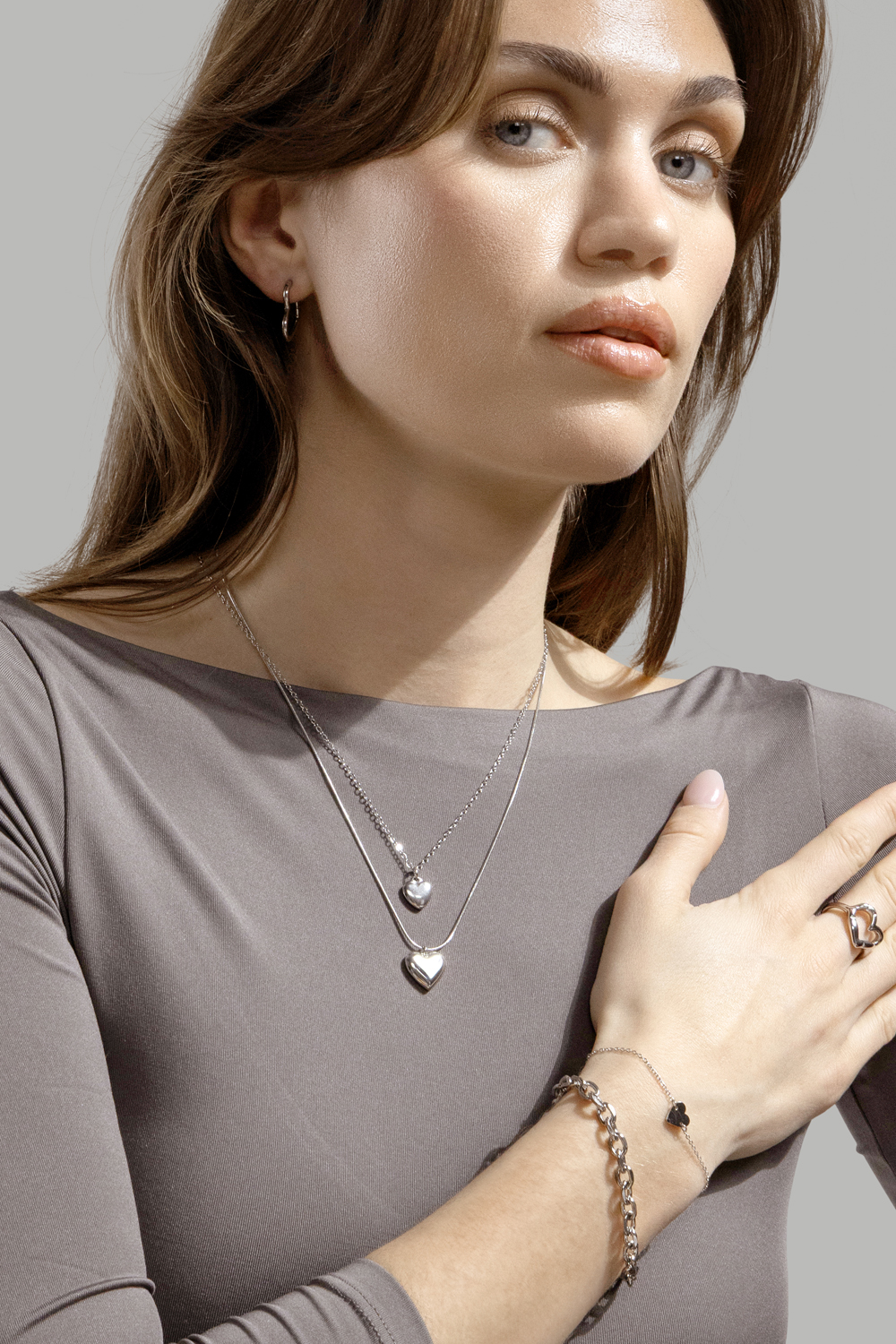 Korvakoru Heart's Embrace - Silver Plated
