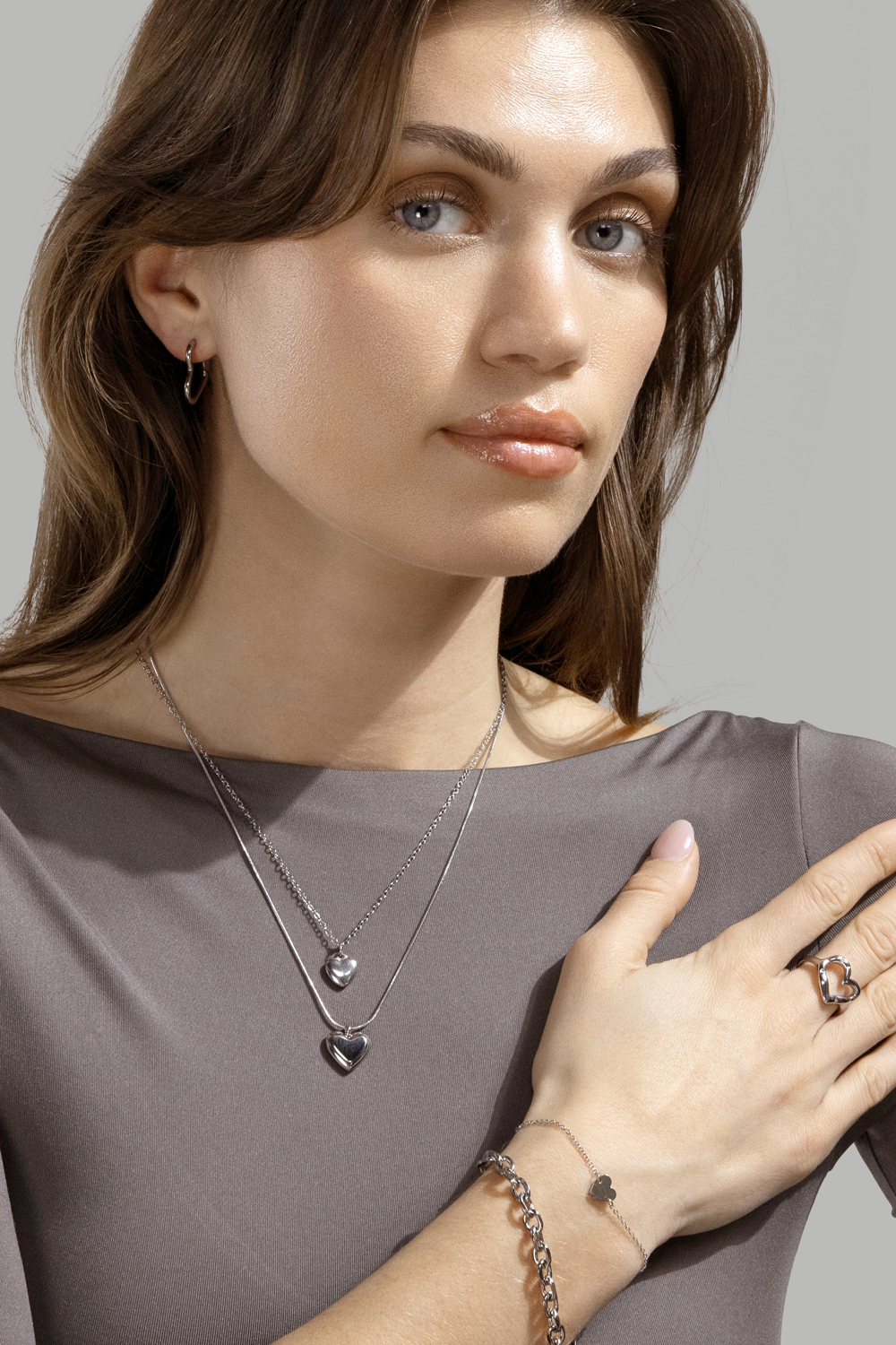Korvakoru Heart's Embrace - Silver Plated