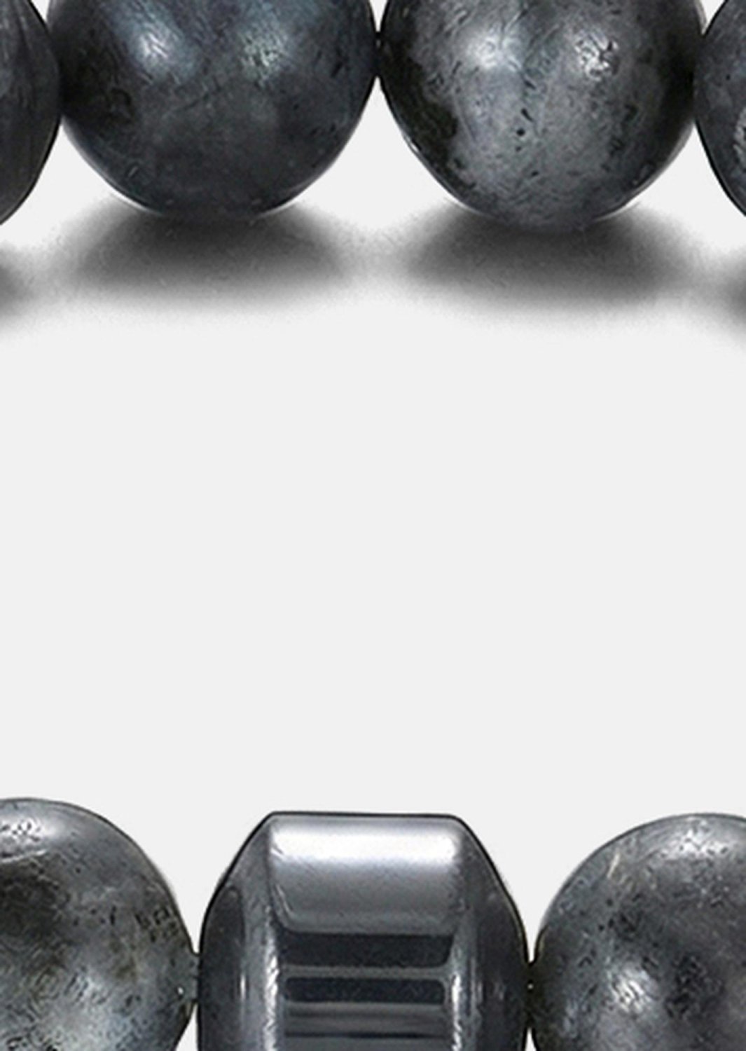 Helmirannekoru Obsidian Charm
