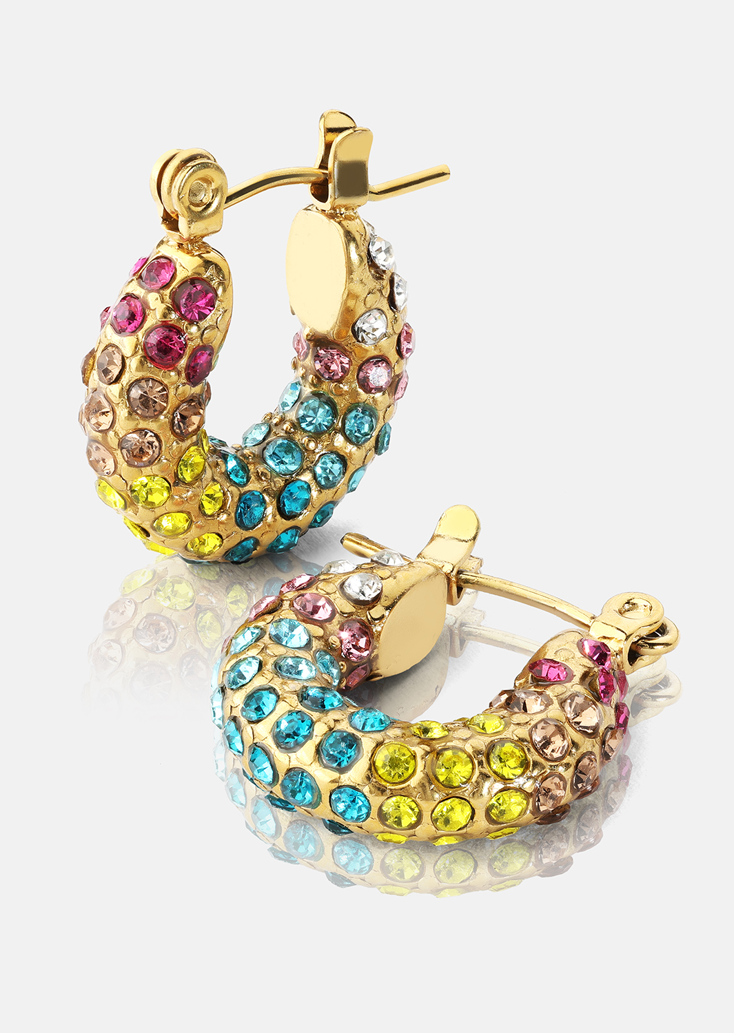 Colored Pearl Hoop Korvakoru - 18k Kullattu