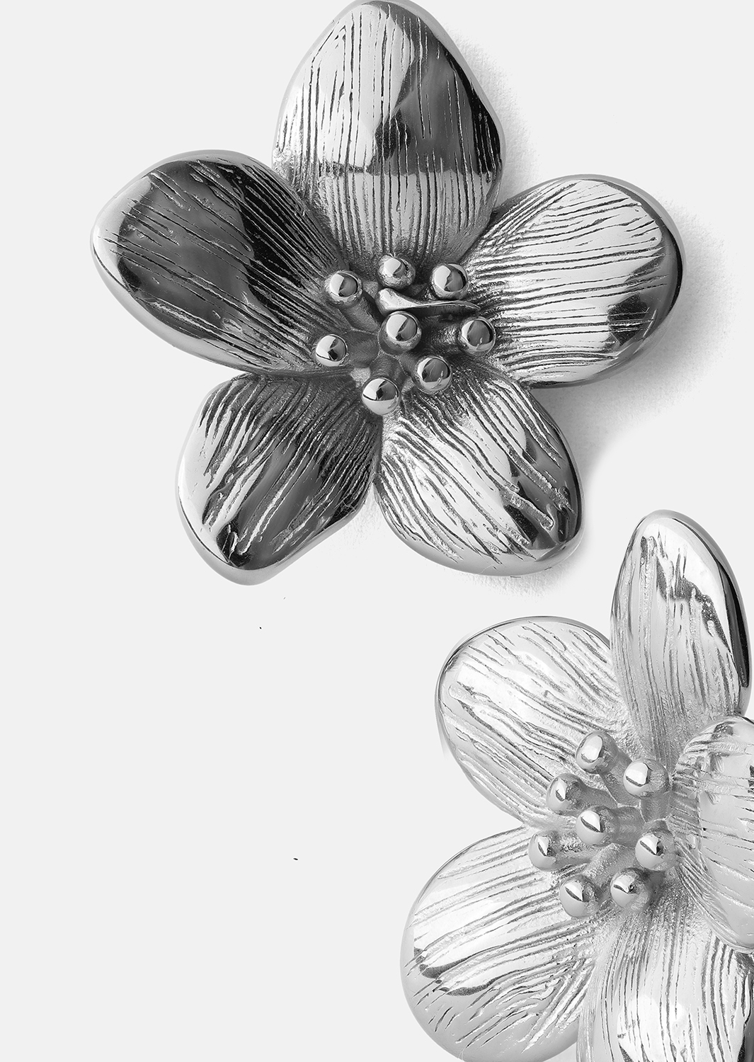 Korvakorut Flora Shine – Hopeoitut