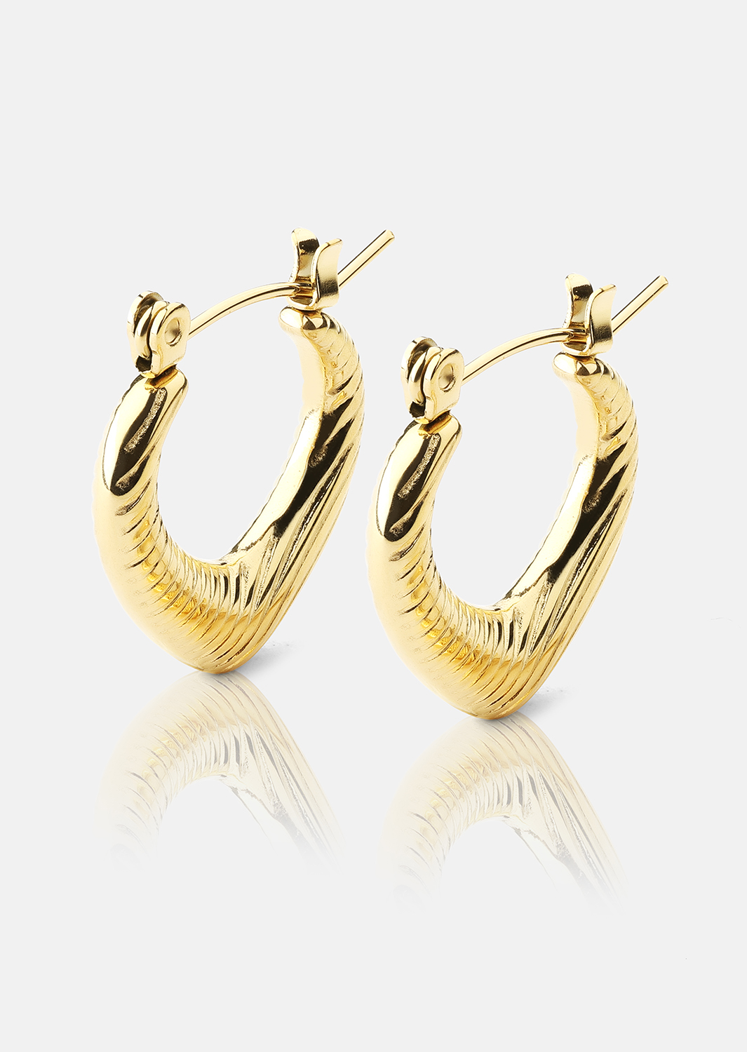 Korvakorut Elegans – 18k Kullatut