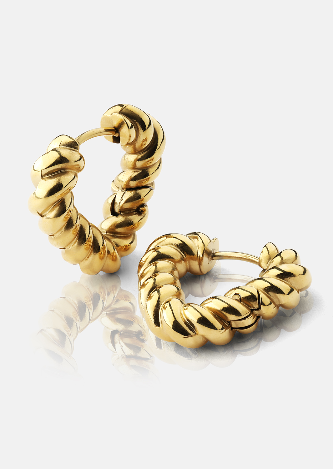 Korvakorut Twisted Heart – 18k Kullatut
