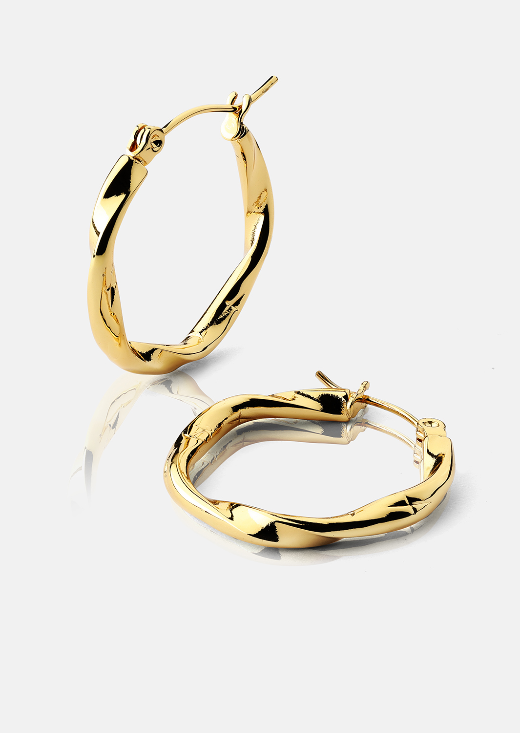 Twist Glow Hoops - 18k Kultapinnoitetut Korvakorut