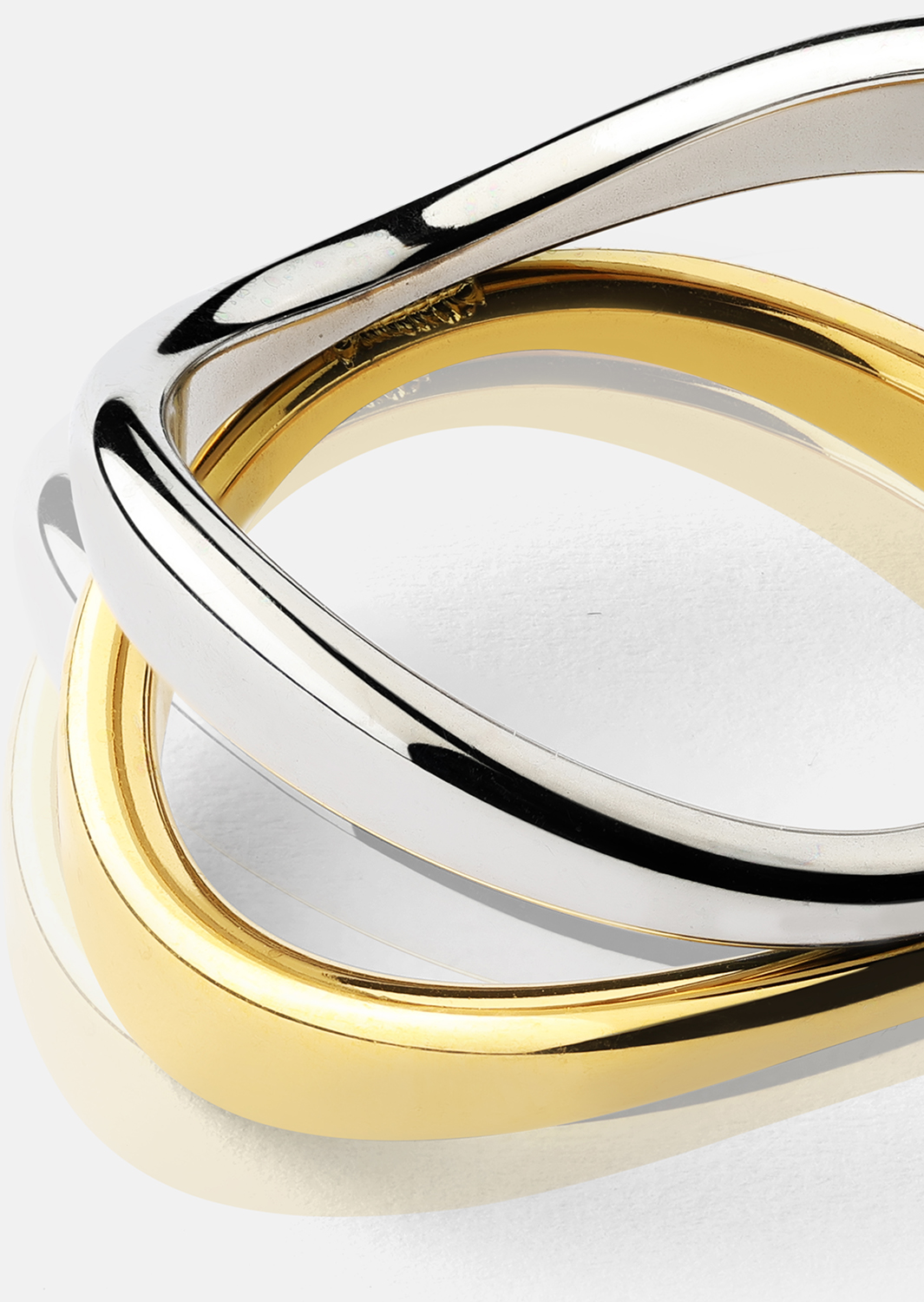 Sormus Bicolor Wave - 18k Kullattu